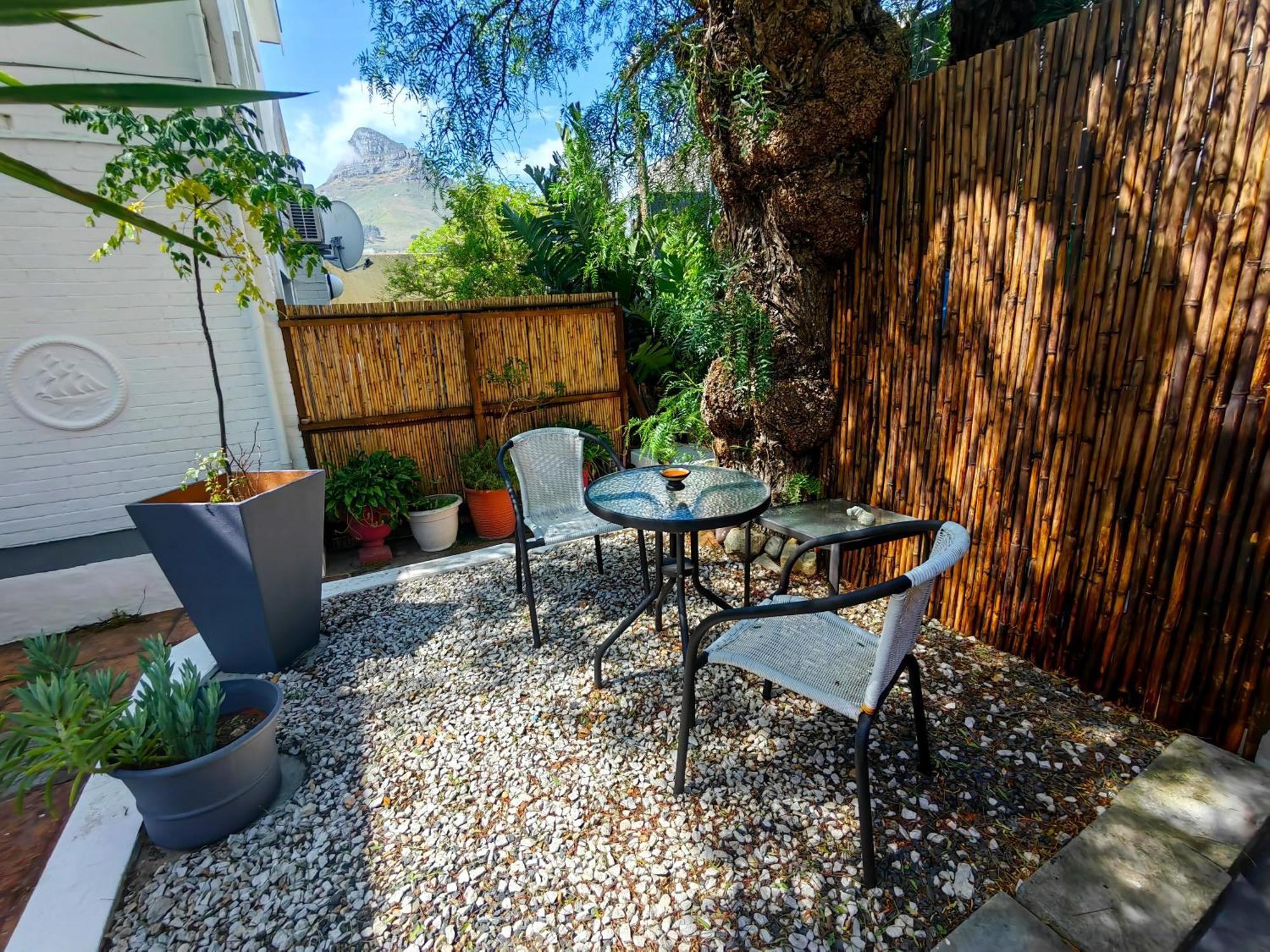 Swiss Cottage Guest House Cape Town Bagian luar foto