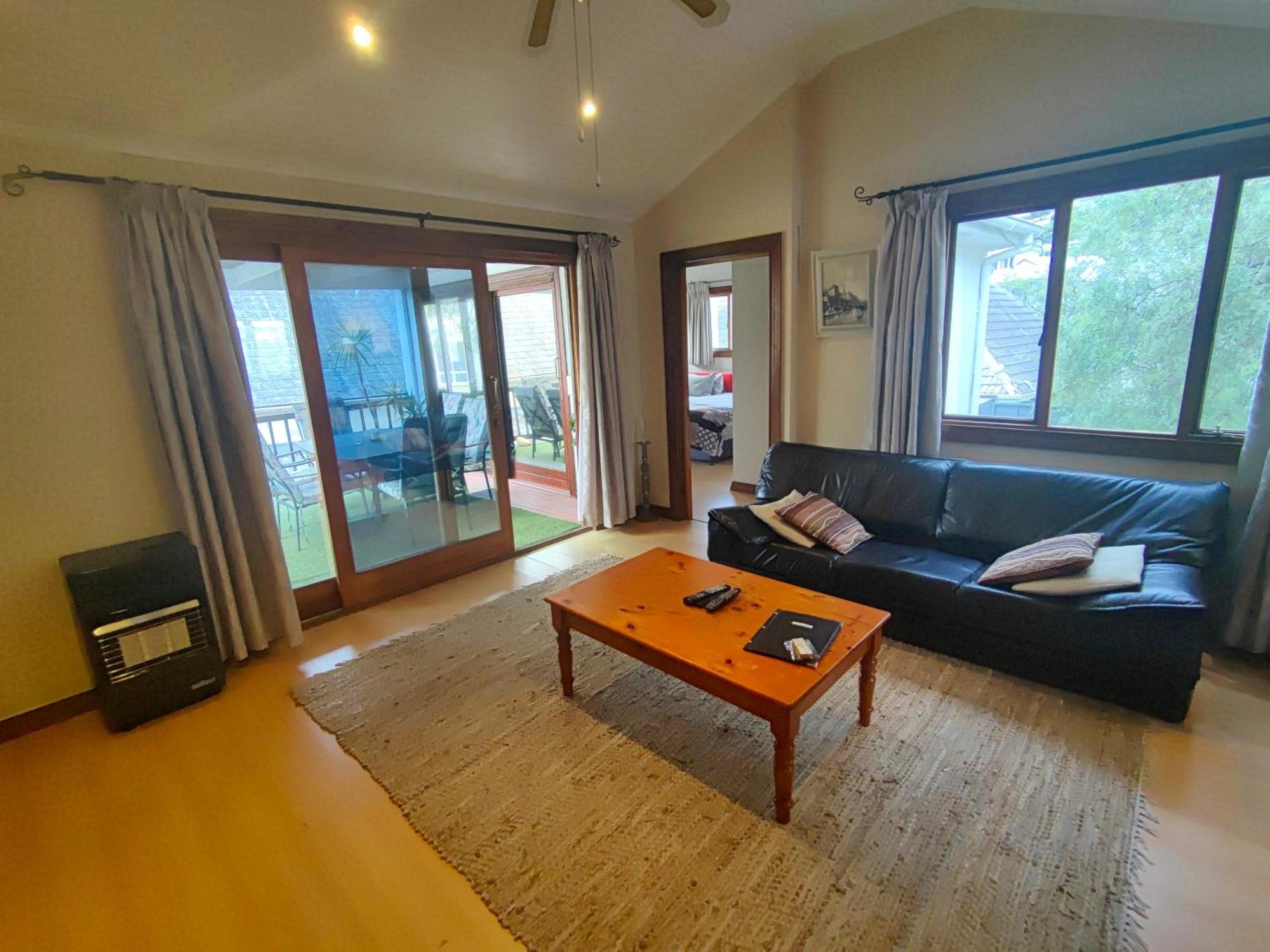 Swiss Cottage Guest House Cape Town Bagian luar foto