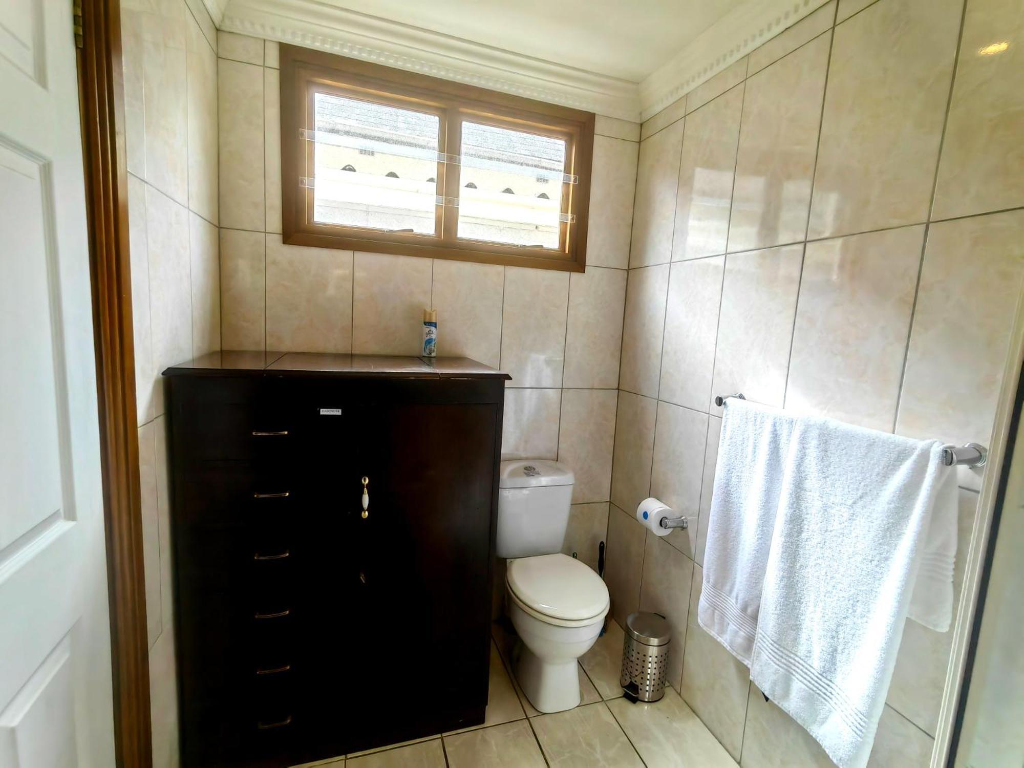 Swiss Cottage Guest House Cape Town Bagian luar foto